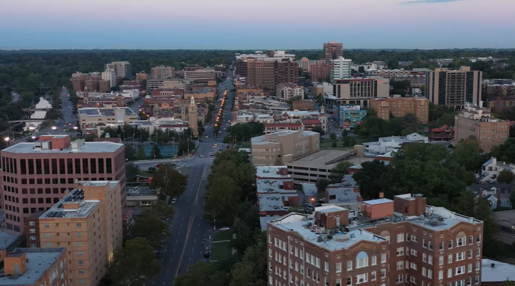 Is Kansas City in Kansas or Missouri Is Kansas City in Kansas or Missouri
