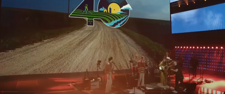 Bob Dylan Stuns Fans at Farm Aid 40 With a Rare Minneapolis Return - Kbsd6