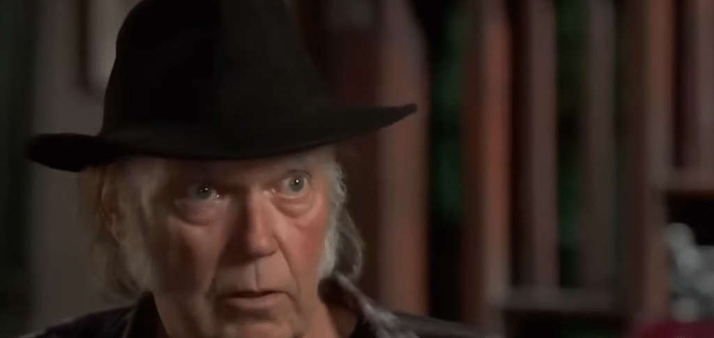 How old is neil young and daryl Hannah How old is neil young and daryl Hannah