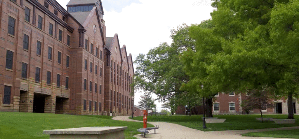 Derek Lopez Illinois State University