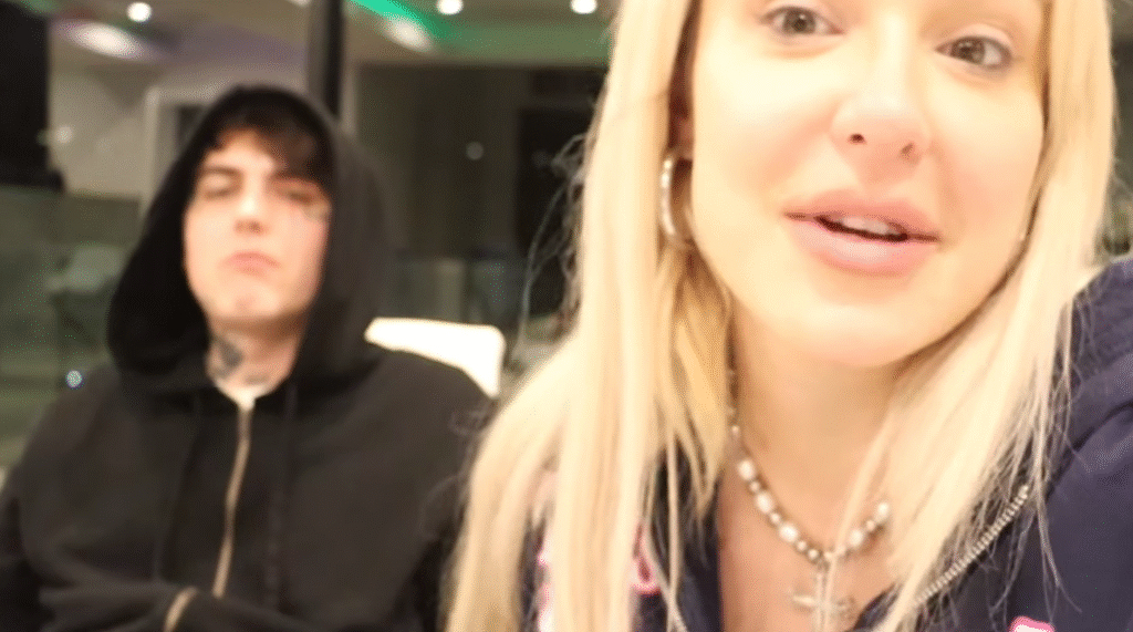 Tana mongeau hunter moreno Tana mongeau hunter moreno