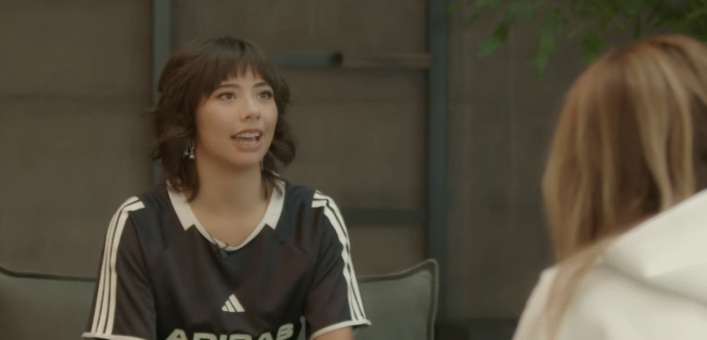 Xochitl gomez robert Pattinson