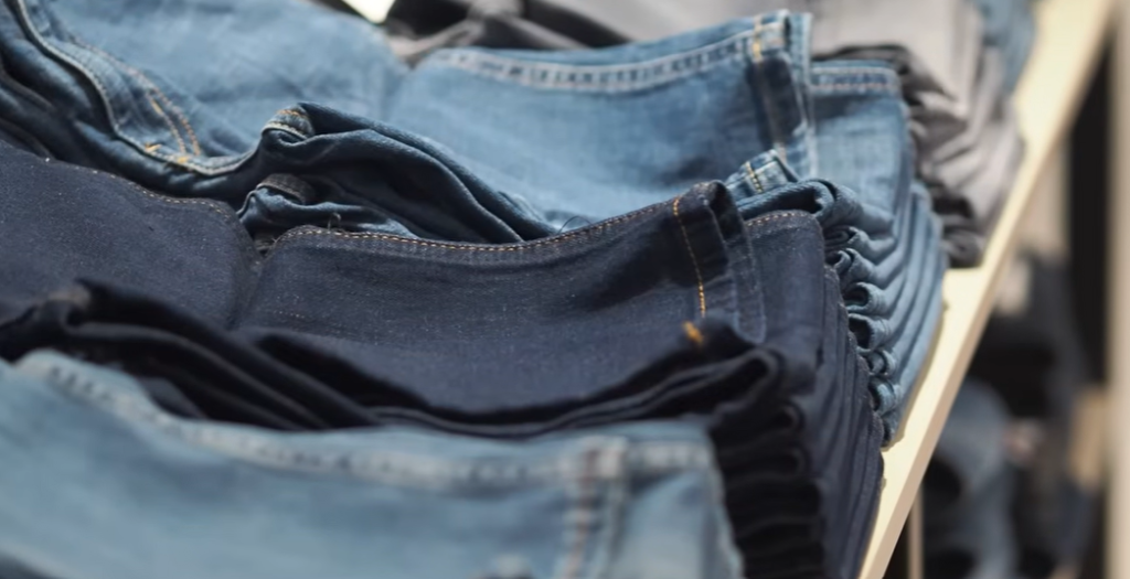 American Eagle Class Action Lawsuit American Eagle Class Action Lawsuit