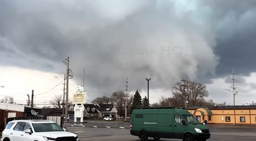 The Cost of the Clouds: Insurance Premiums Skyrocket in Hail-Prone Missouri