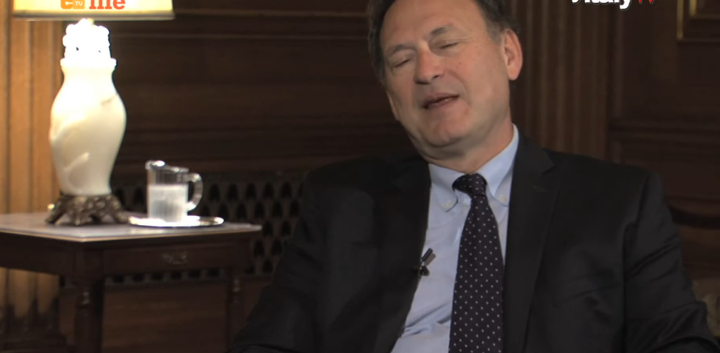 Alito and Sotomayor's Courtroom Disagreement Exposes Cracks in the Court's Calm Facade
